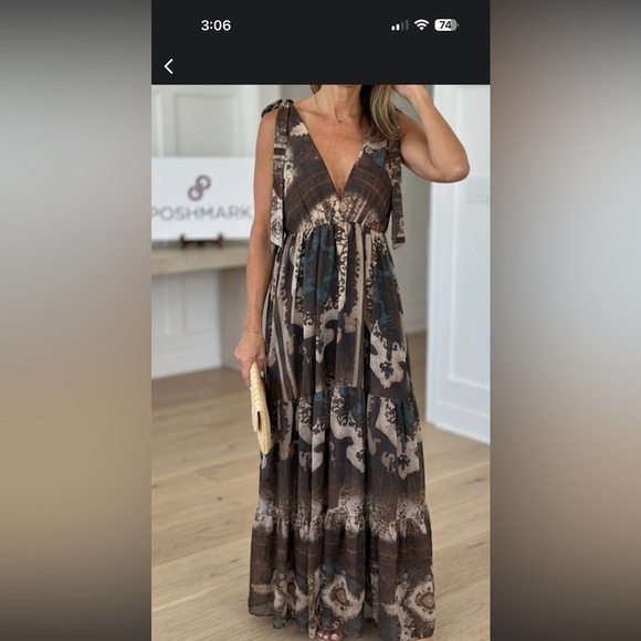 blu royal Dresses & Skirts - Blu Royal Brown Patterned V-Neck Maxi Dress - Women's